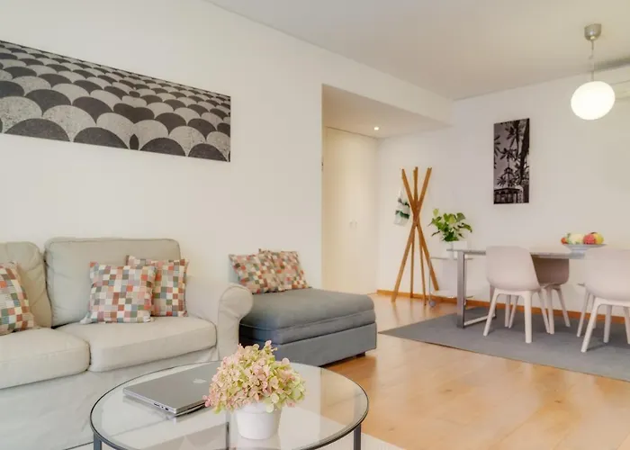 Casa Da Praca - By Casas Na Ilha דירה *