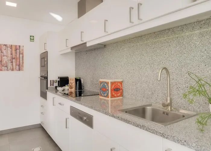 Casa Da Praca - By Casas Na Ilha *