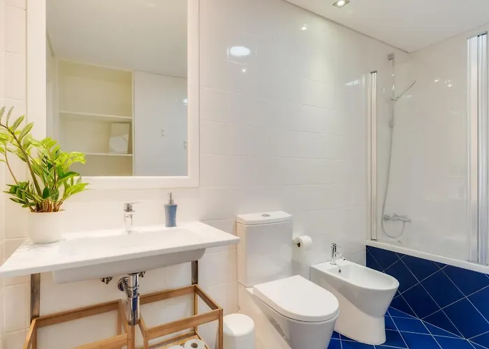 Casa Da Praca - By Casas Na Ilha *