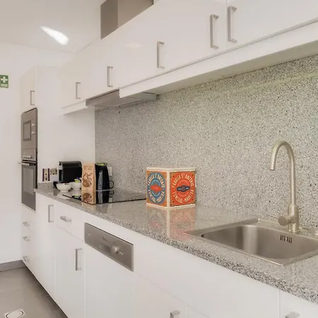 Casa Da Praca - By Casas Na Ilha *